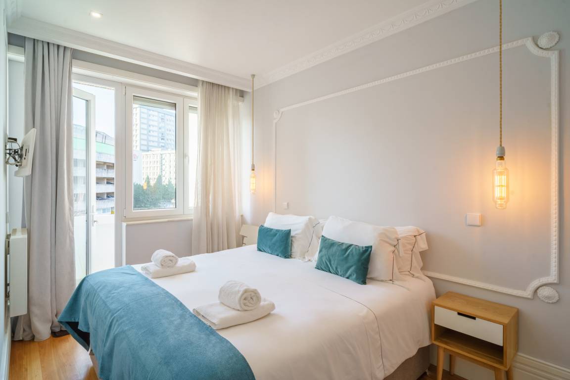 75 M² Apartment ∙ 2 Bedrooms ∙ 6 Guests - Porto
