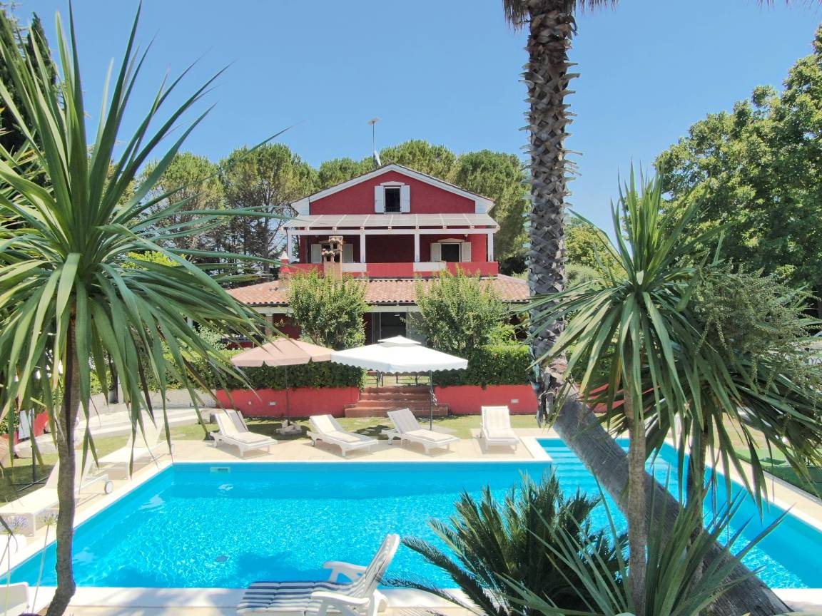 400 M² Villa ∙ 6 Schlafzimmer ∙ 22 Gäste - Macerata