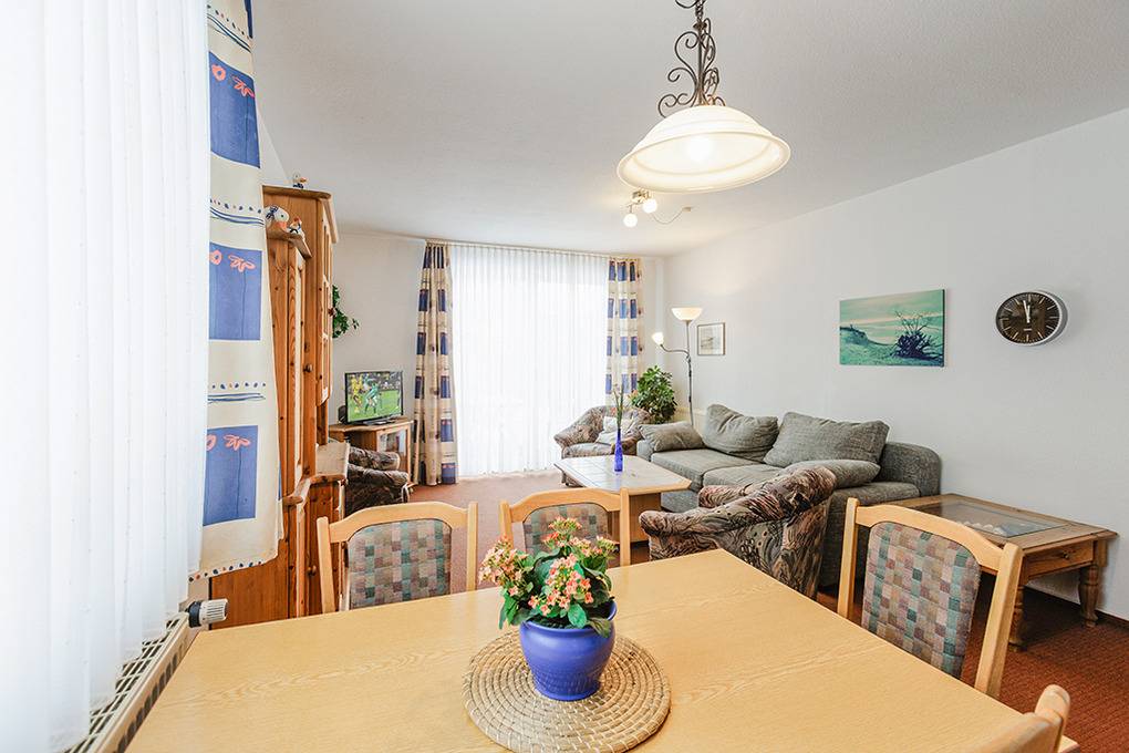 55 m² Ferienwohnung ∙ 2 Schlafzimmer ∙ 6 Gäste – Bild 7