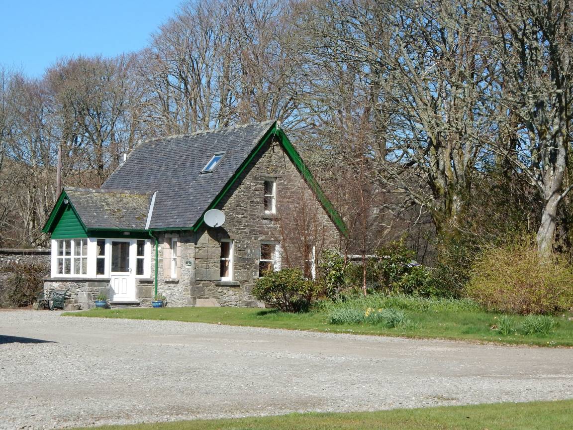 Cottage ∙ 2 Bedrooms ∙ 4 Guests - Loch Awe