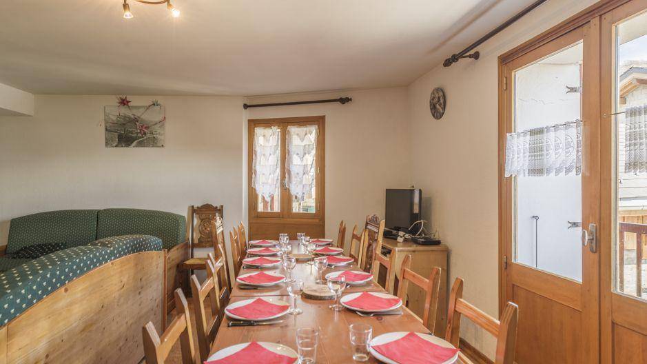 130 m&sup2; Chalet 6 Schlafzimmer 14 G&auml;ste