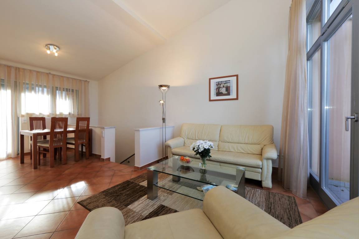 65 m² Ferienwohnung ∙ 1 Schlafzimmer ∙ 3 Gäste – Bild 7