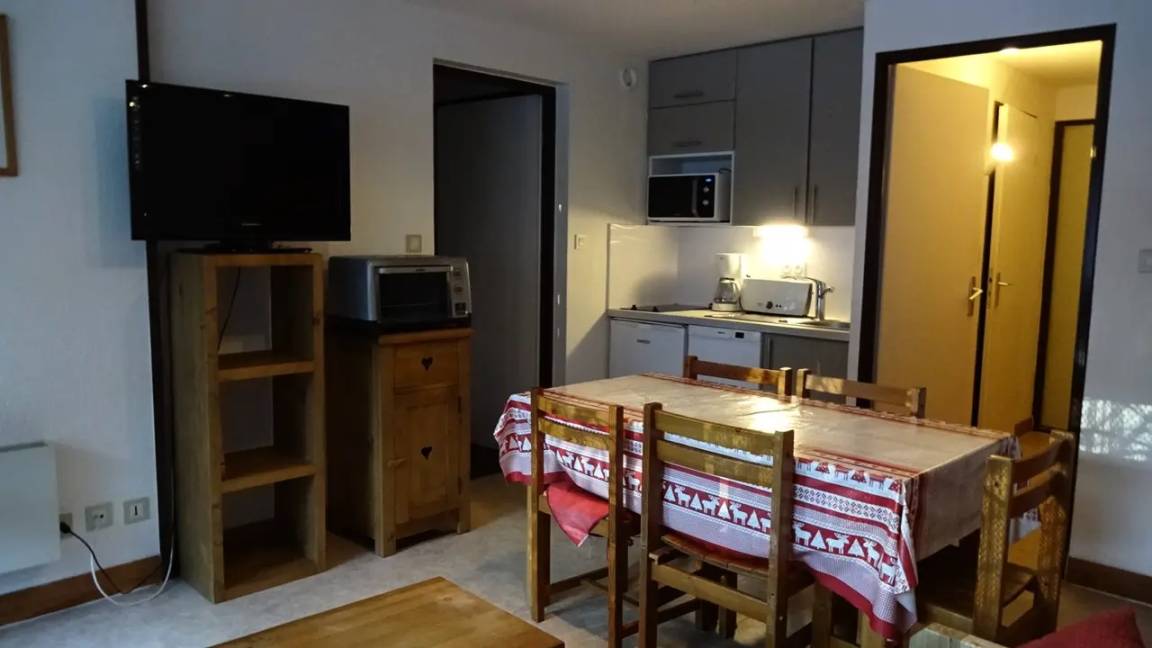 38 M² Apartment ∙ 1 Bedroom ∙ 6 Guests - Arreau