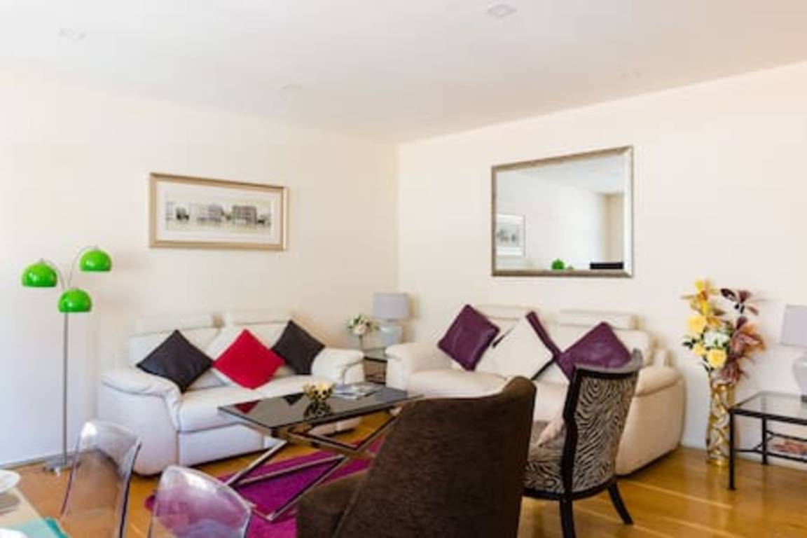 77 M² Apartment ∙ 2 Bedrooms ∙ 6 Guests - Big Ben - London