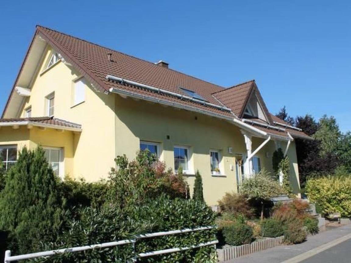 75 M² Ferienwohnung ∙ 2 Schlafzimmer ∙ 4 Gäste - Mechernich