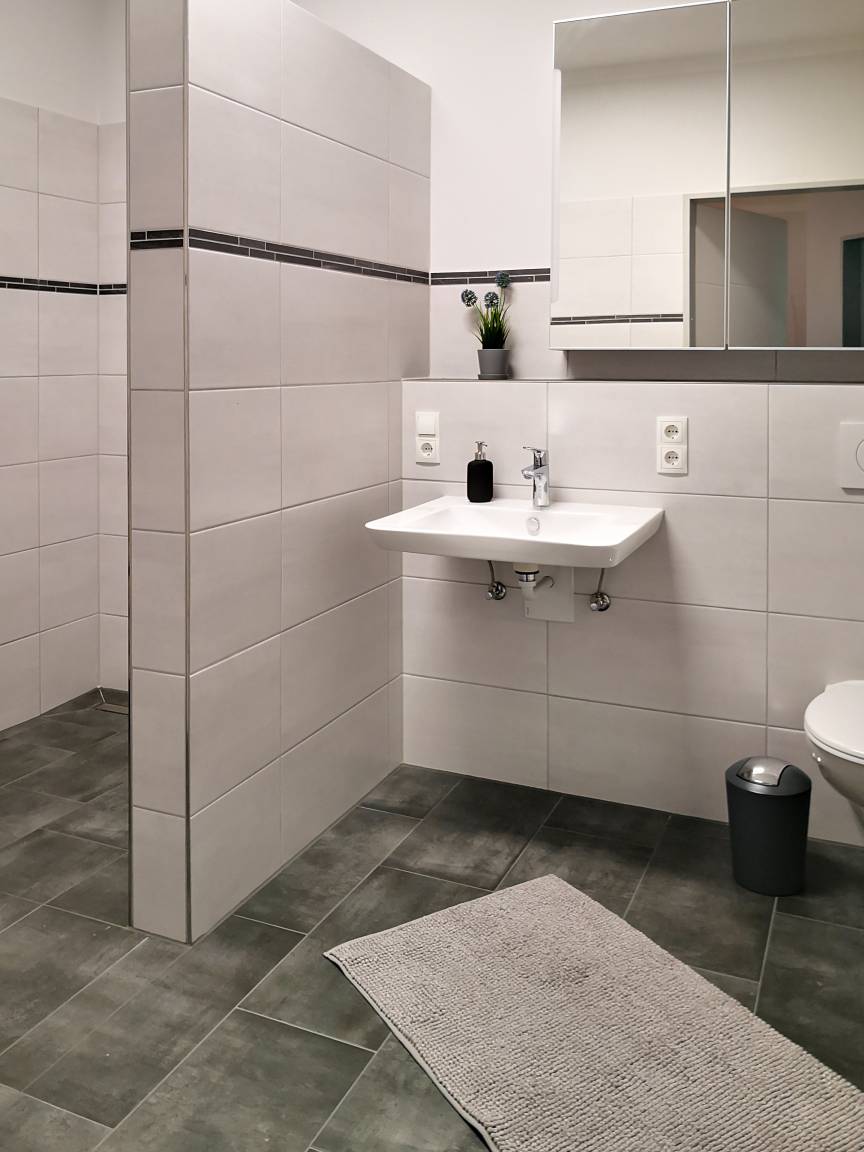 65 m² Ferienwohnung ∙ 2 Schlafzimmer ∙ 4 Gäste – Bild 6