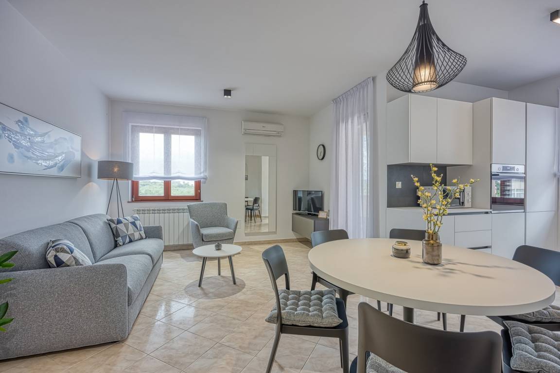 67 M² Apartamento ∙ 2 Habitaciones ∙ 4 Huéspedes - Rovinj