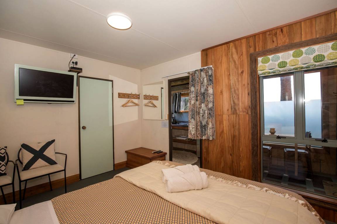 House ∙ 1 Bedroom ∙ 2 Guests 3