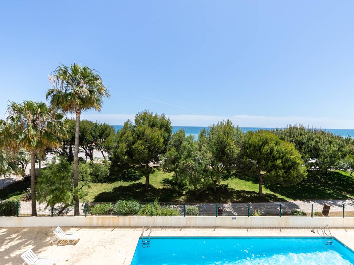 150 M² Apartamento ∙ 2 Habitaciones ∙ 8 Huéspedes - Quarteira