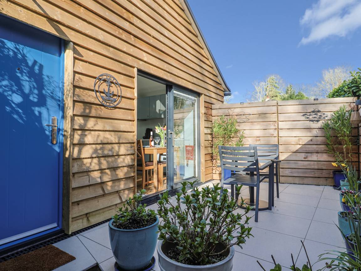 Cottage ∙ 1 Bedroom ∙ 2 Guests - Axminster