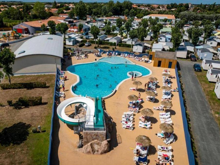 40 M² Casa Móvel ∙ 4 Quartos ∙ 8 Hóspedes - La Tranche-sur-Mer