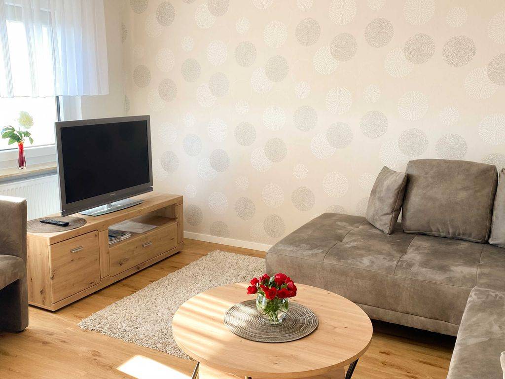 70 M² Ferienwohnung ∙ 2 Schlafzimmer ∙ 4 Gäste - Bermatingen
