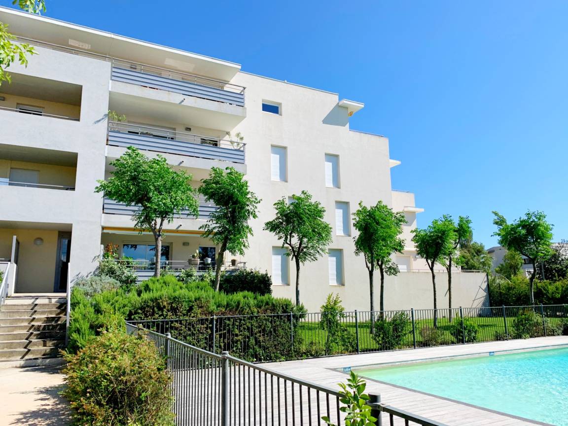 58 M² Apartment ∙ 2 Bedrooms ∙ 4 Guests - Sète