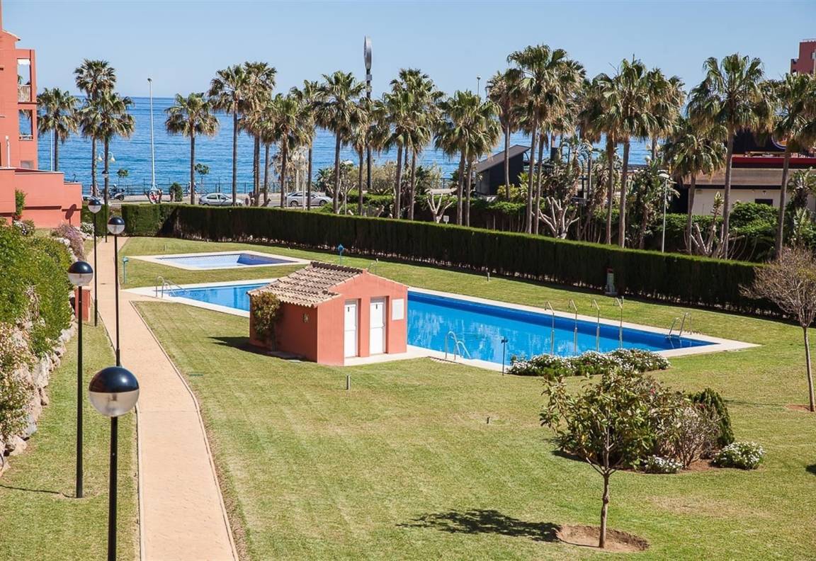 100 M² Apartamento ∙ 2 Habitaciones ∙ 5 Huéspedes - Benalmádena