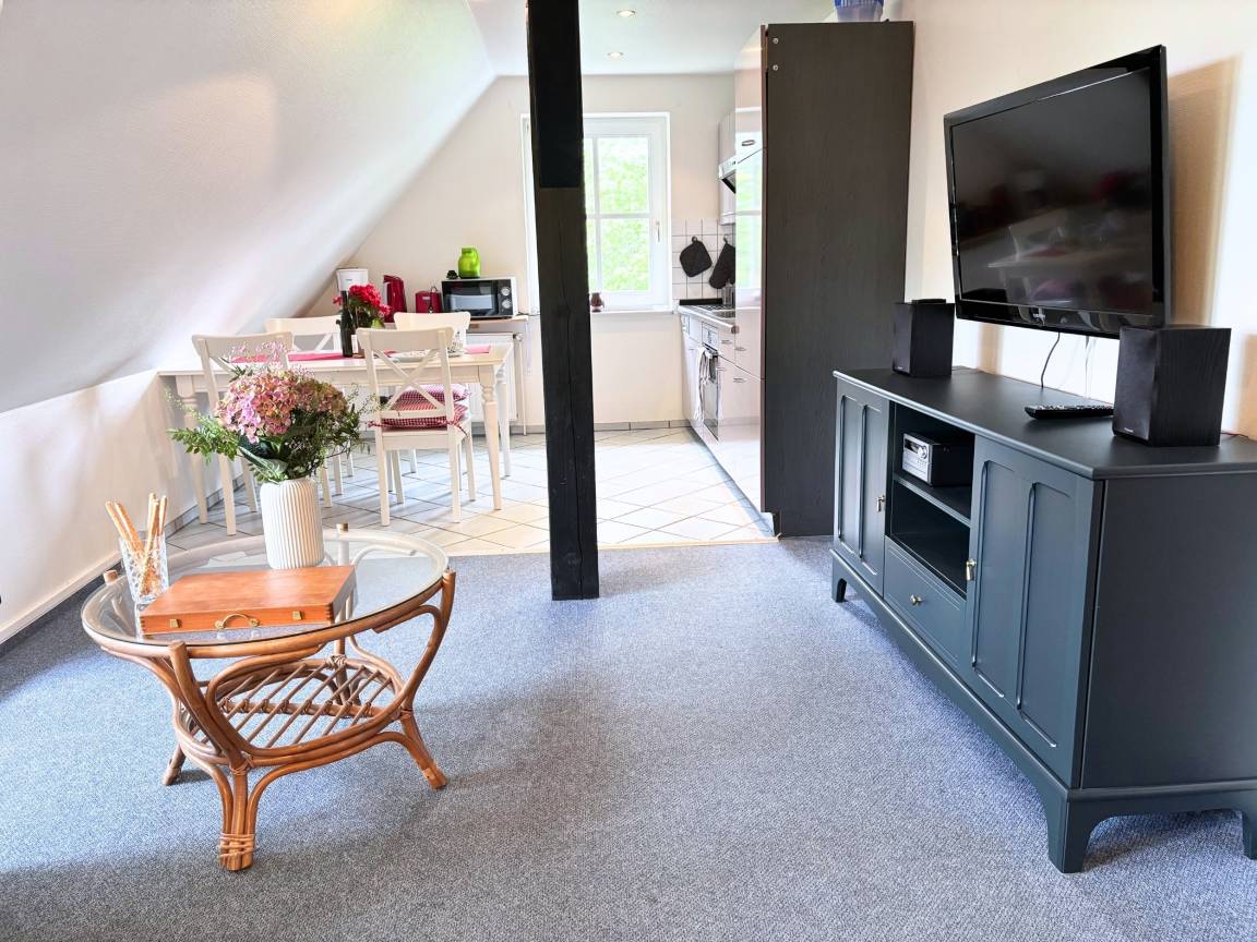 82 m² Ferienwohnung ∙ 2 Schlafzimmer ∙ 4 Gäste – Bild 5