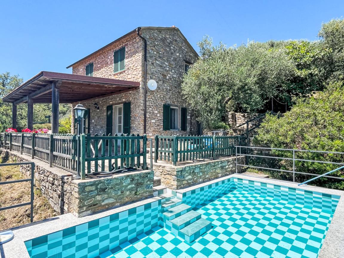 70 M² Maison De Vacances ∙ 2 Chambres ∙ 6 Personnes - Sanremo