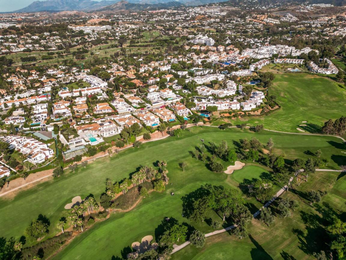 710 M² Villa ∙ 7 Schlafzimmer ∙ 14 Gäste - Marbella