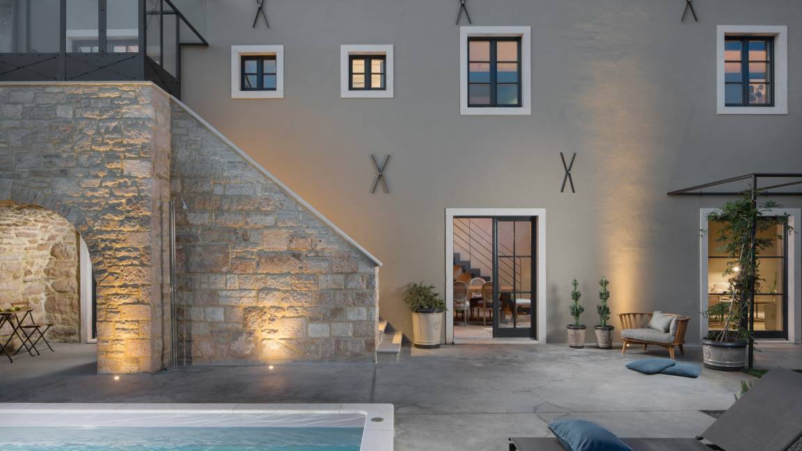 300 M² Villa ∙ 5 Bedrooms ∙ 10 Guests - Novigrad