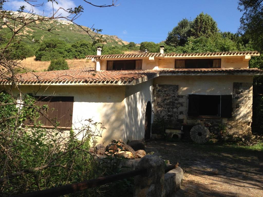 250 M² Villa ∙ 2 Habitaciones ∙ 4 Huéspedes - Sassari
