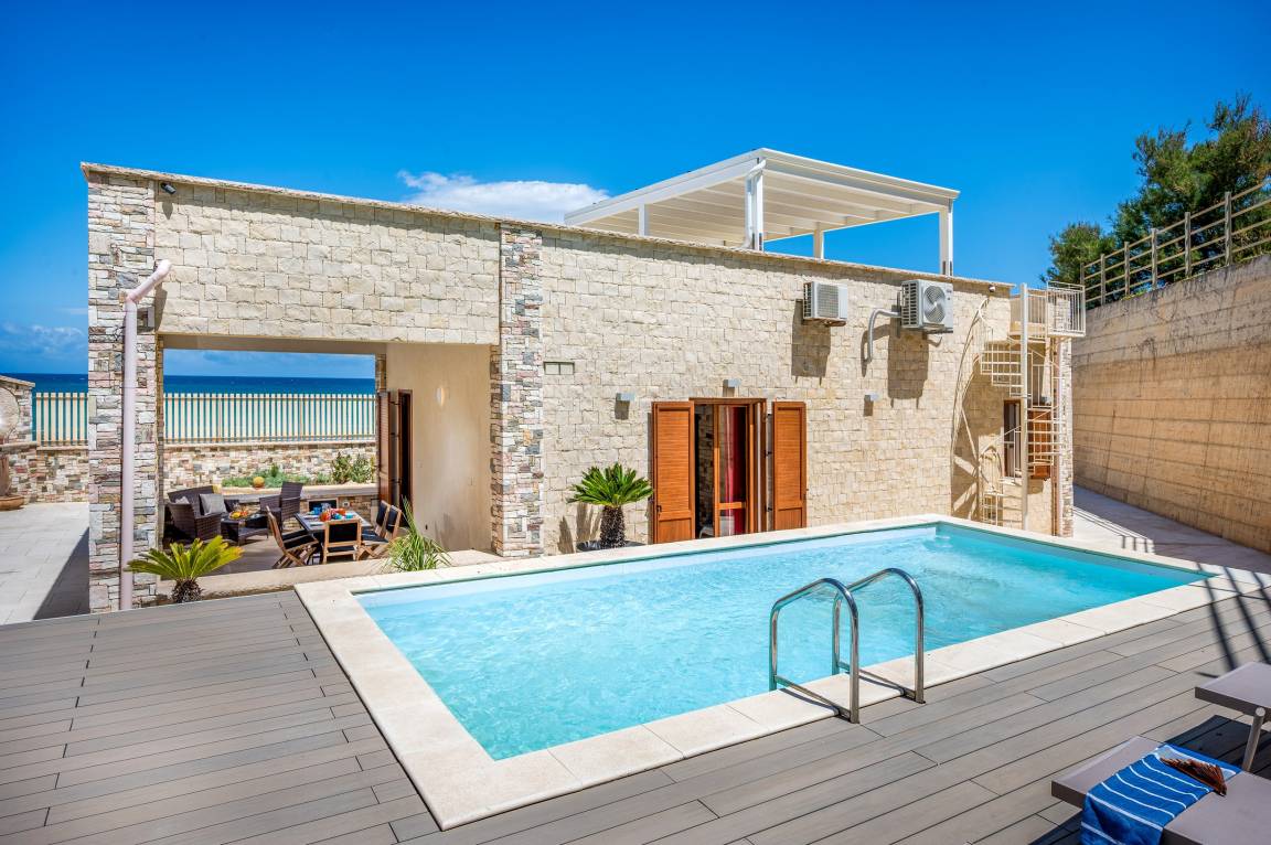 130 M² Villa ∙ 3 Bedrooms ∙ 6 Guests - Balestrate