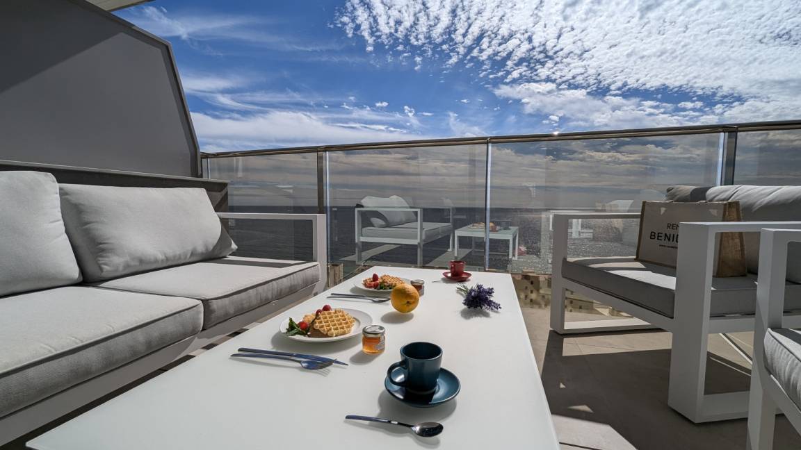 79 M² Appartamento Vacanza ∙ 2 Camere Da Letto ∙ 4 Ospiti - Benidorm