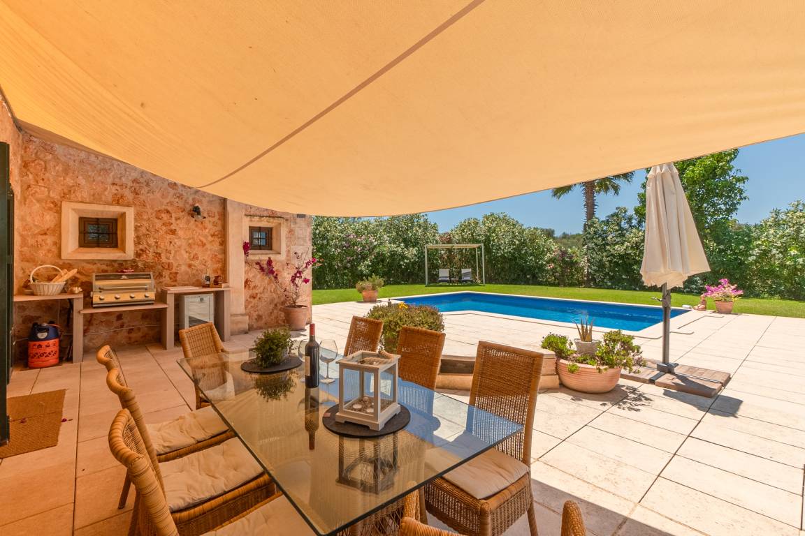 220 M² Finca ∙ 4 Bedrooms ∙ 8 Guests - Palma