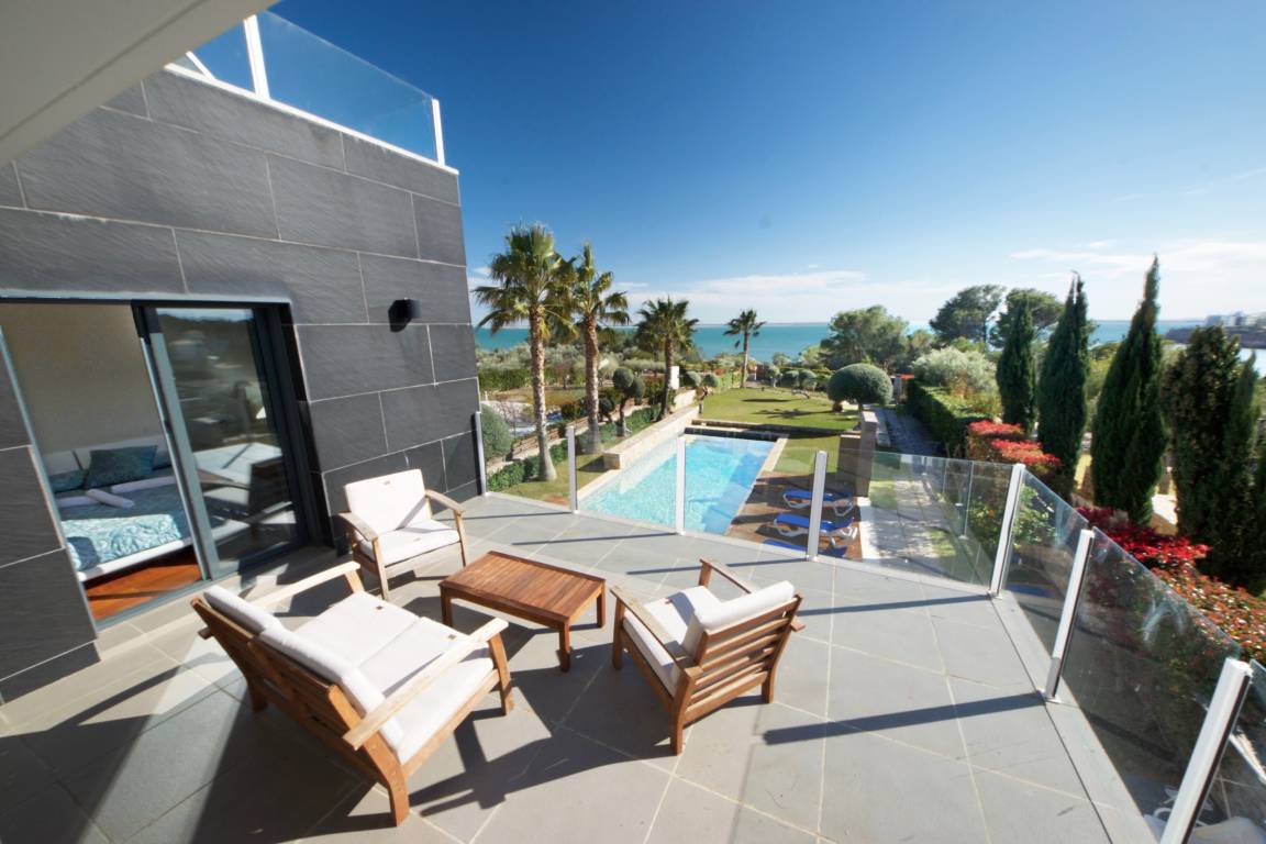 400 M² Villa ∙ 4 Chambres ∙ 9 Personnes - L'Ampolla