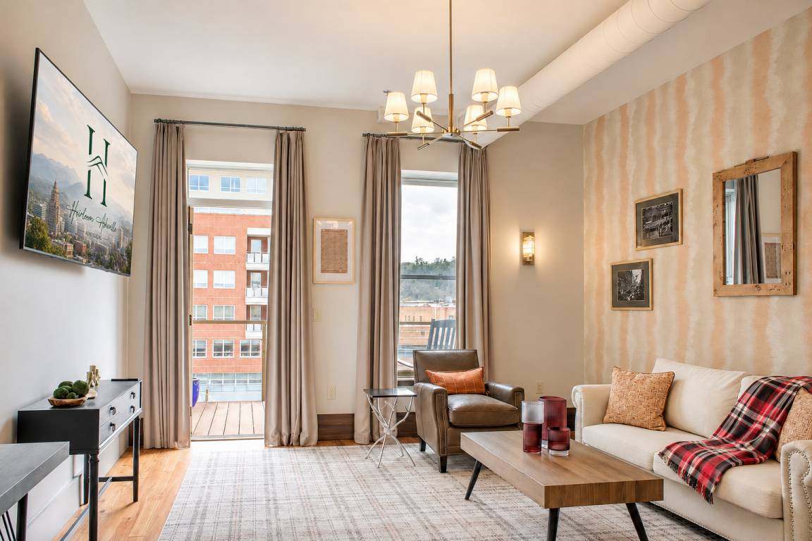 57 M² Condo ∙ 1 Bedroom ∙ 4 Guests - Asheville, NC