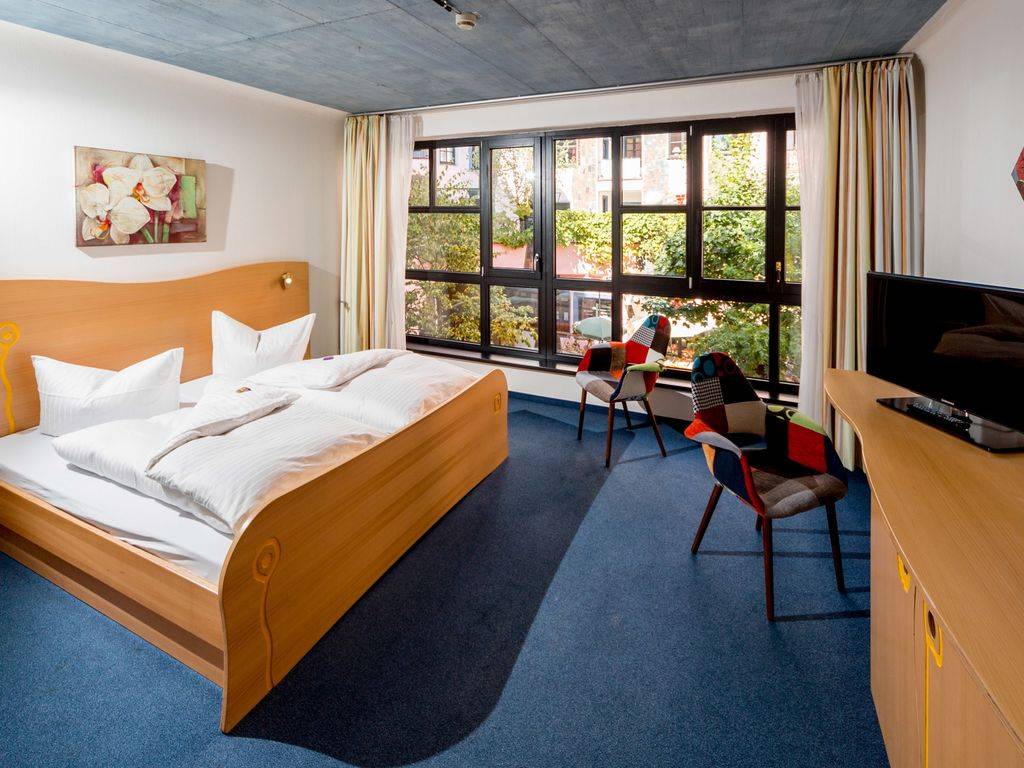 22 M² Hotel ∙ 1 Habitación ∙ 2 Huéspedes - Magdeburgo