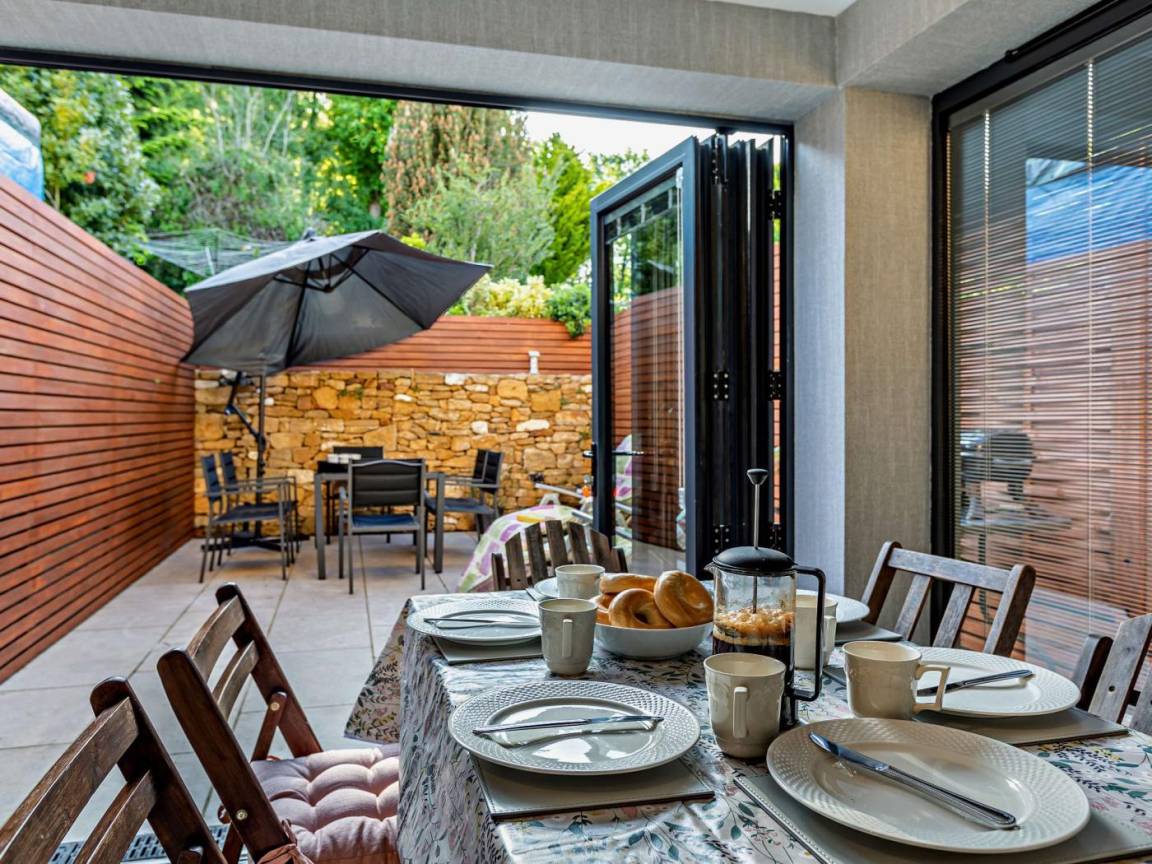 Cottage ∙ 3 Bedrooms ∙ 4 Guests - Yeovil