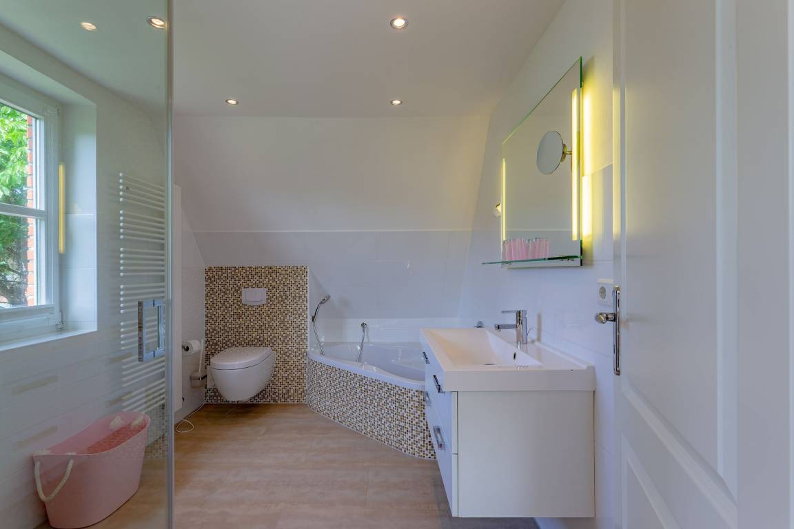 90 m² Ferienhaus ∙ 1 Schlafzimmer ∙ 4 Gäste – Bild 24