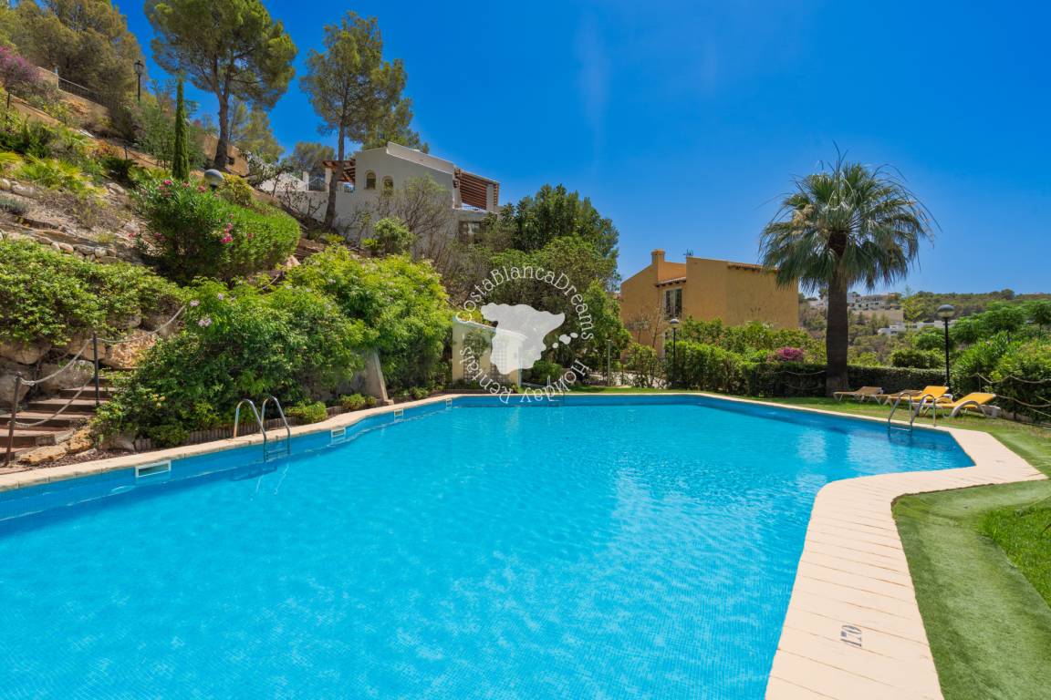 141 M² Villa ∙ 4 Bedrooms ∙ 8 Guests - Altea