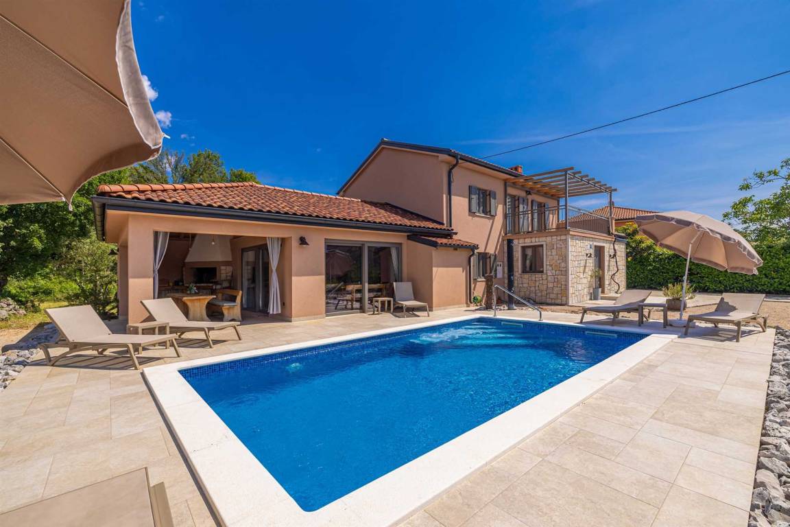 240 M² Villa ∙ 3 Schlafzimmer ∙ 6 Gäste - Krk