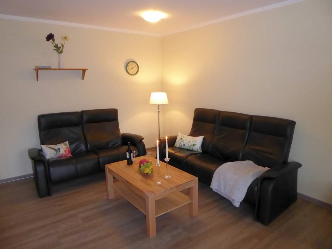 70 m² Ferienwohnung ∙ 2 Schlafzimmer ∙ 4 Gäste – Bild 2