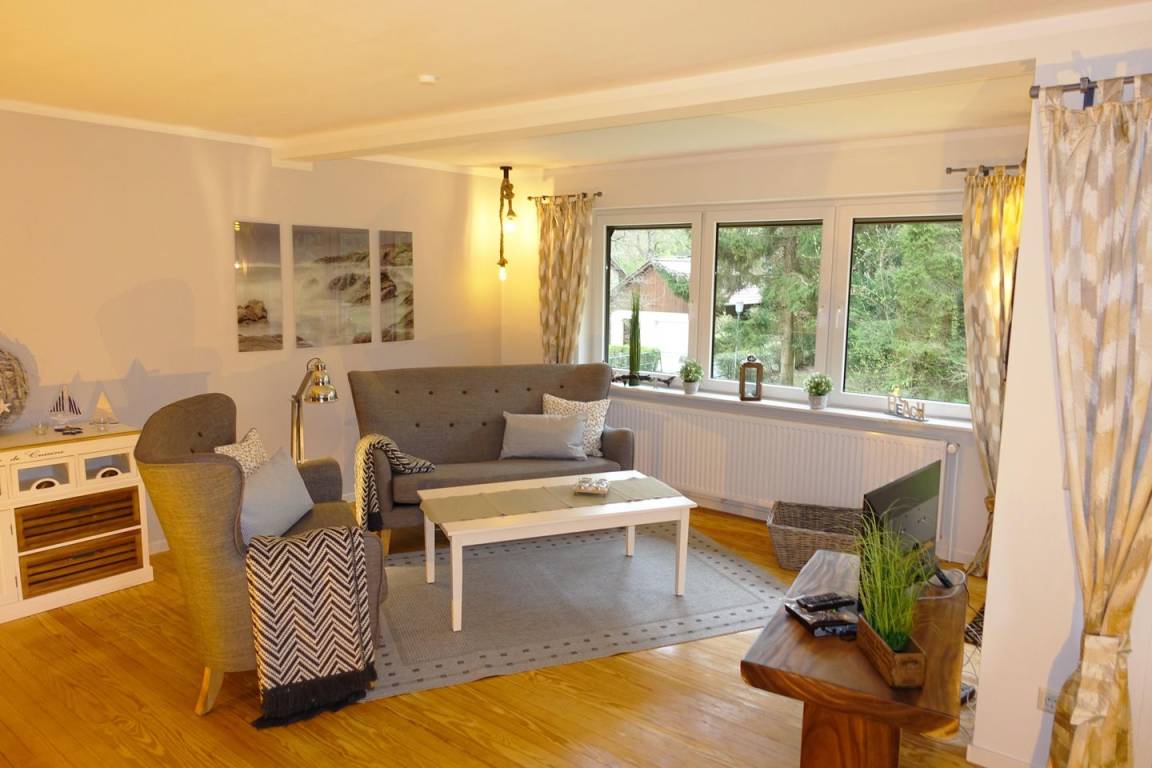 92 M² Ferienwohnung ∙ 2 Schlafzimmer ∙ 3 Gäste - Arnis