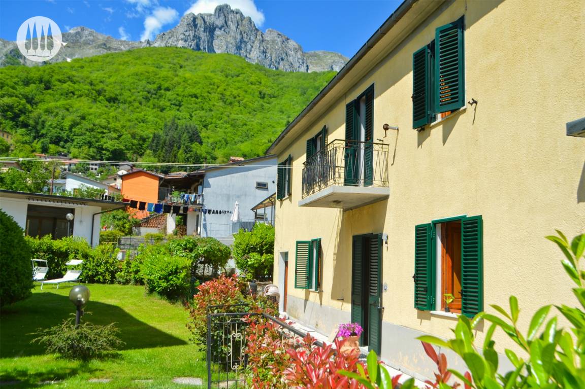 110 M² Ferienhaus ∙ 3 Schlafzimmer ∙ 6 Gäste - Massa-Carrara