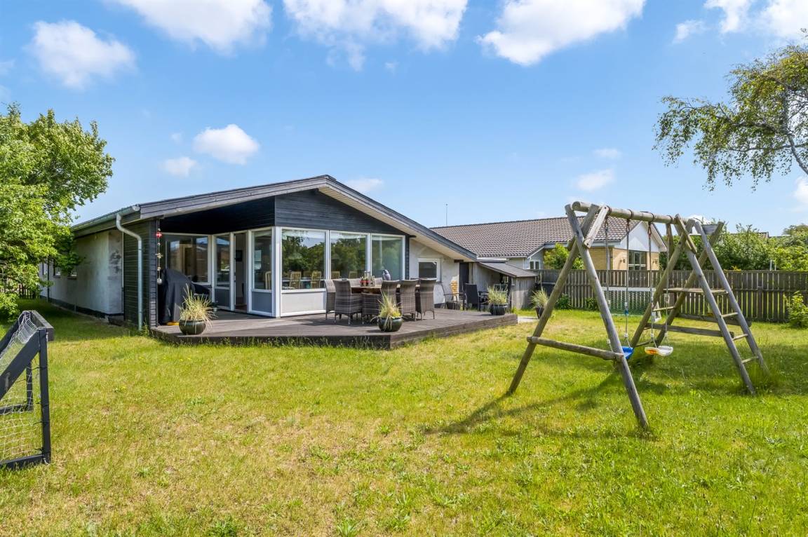 110 m&sup2; Ferienhaus 4 Schlafzimmer 8 G&auml;ste