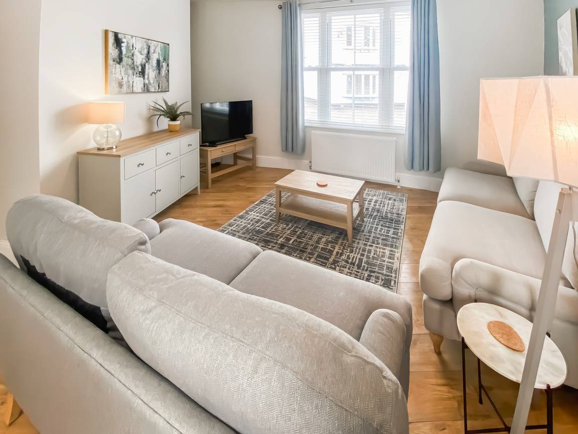 Apartment ∙ 2 Bedrooms ∙ 4 Guests - Filey