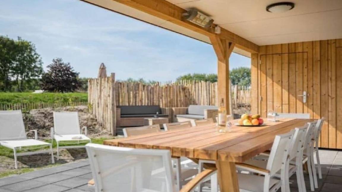 250 M² Ferienhaus ∙ 5 Schlafzimmer ∙ 10 Gäste - Nieuwvliet