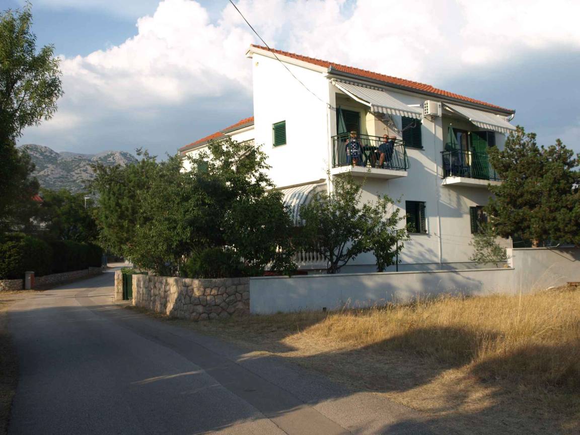 30 M² Ferienwohnung ∙ 1 Schlafzimmer ∙ 3 Gäste - Starigrad-Paklenica