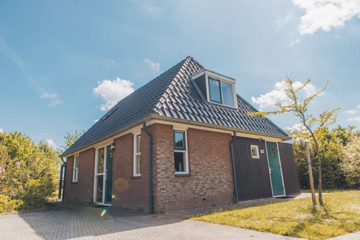 101 M² Ferienhaus ∙ 2 Schlafzimmer ∙ 4 Gäste - Drenthe