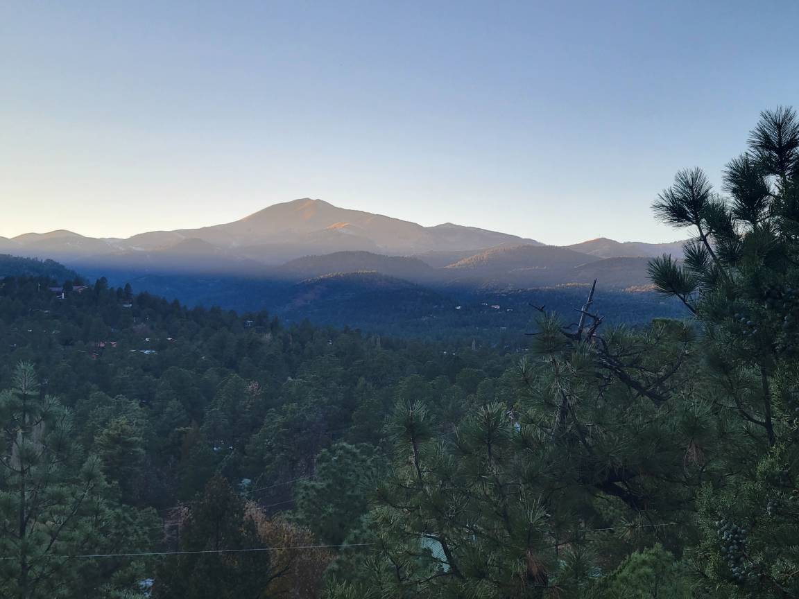 Cabin ∙ 3 Bedrooms ∙ 8 Guests - New Mexico