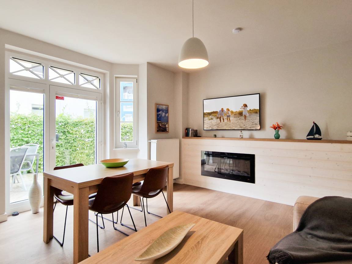 77 m² Ferienwohnung ∙ 2 Schlafzimmer ∙ 4 Gäste – Bild 3