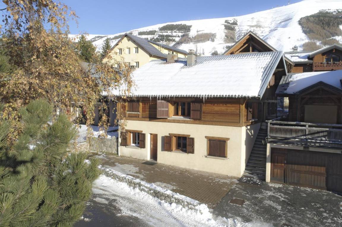 300 m² Chalet ∙ 8 Schlafzimmer ∙ 15 Gäste – Bild 28