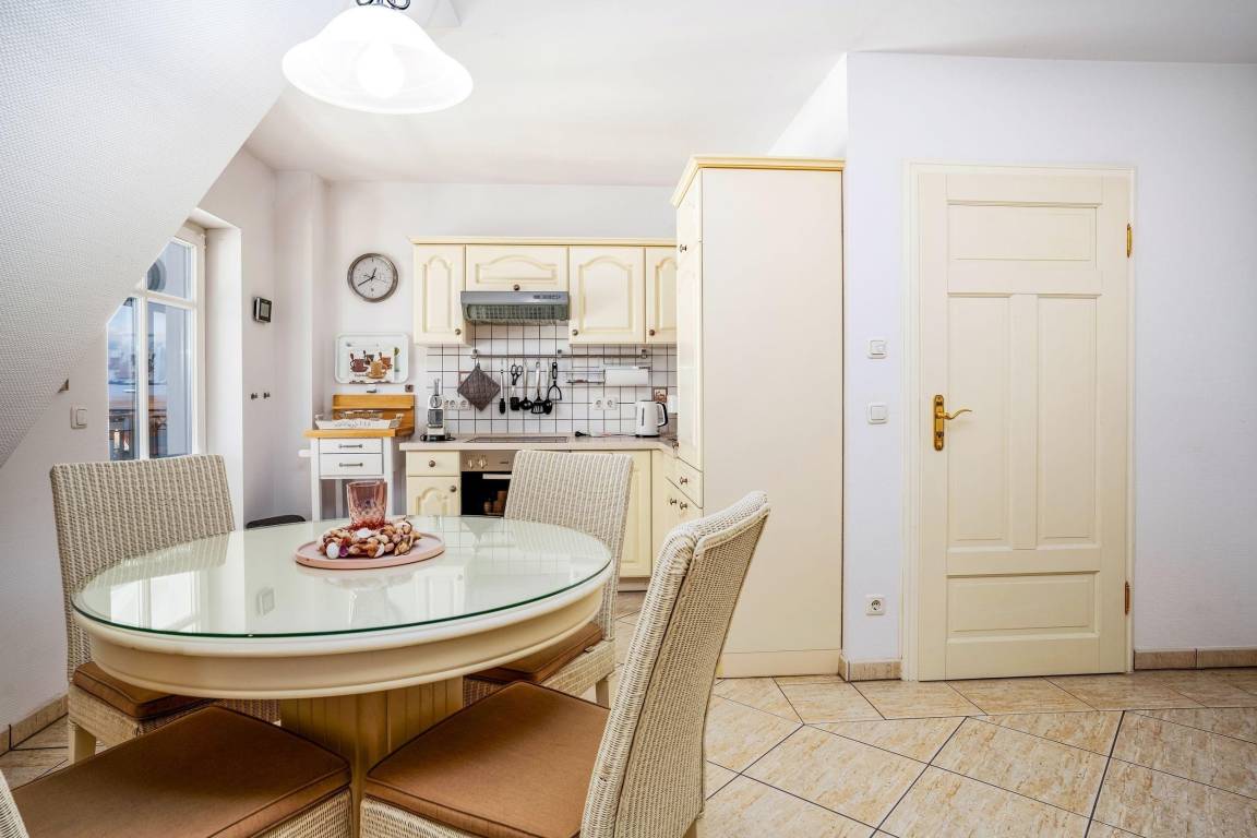 55 m² Ferienwohnung ∙ 1 Schlafzimmer ∙ 4 Gäste – Bild 4