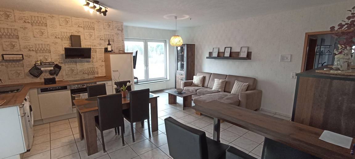 70 M² Ferienwohnung ∙ 2 Schlafzimmer ∙ 4 Gäste - Tholey