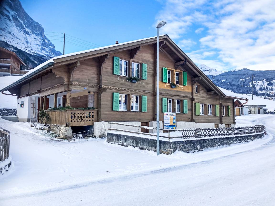 100 M² Apartment ∙ 2 Bedrooms ∙ 4 Guests - Grindelwald