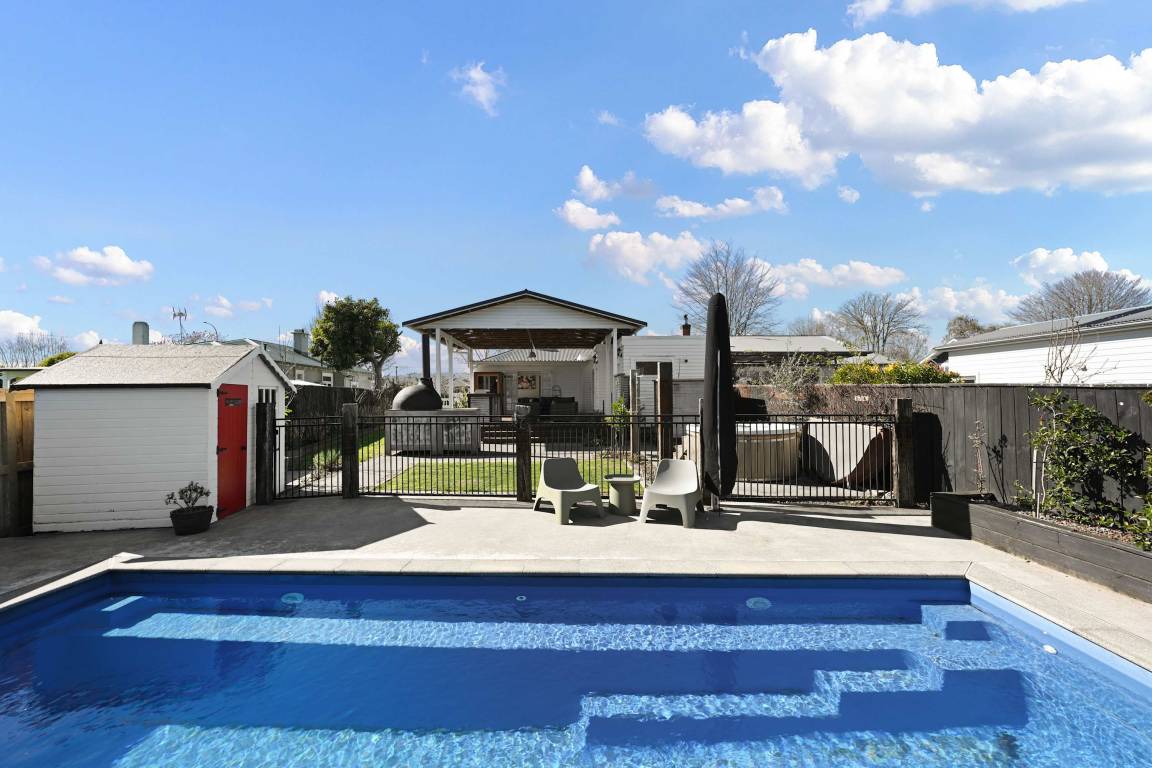 156 M² Ferienhaus ∙ 4 Schlafzimmer ∙ 8 Gäste - Cambridge