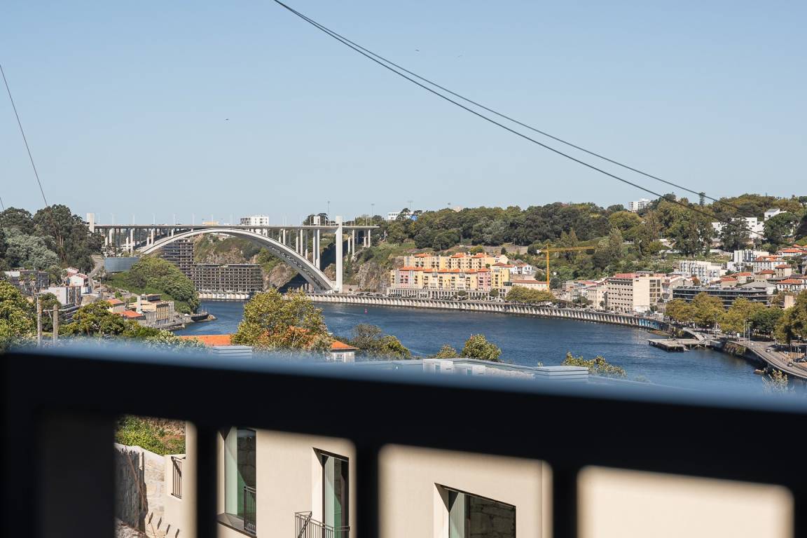 60 M² Estudio ∙ 1 Habitación ∙ 4 Huéspedes - Porto