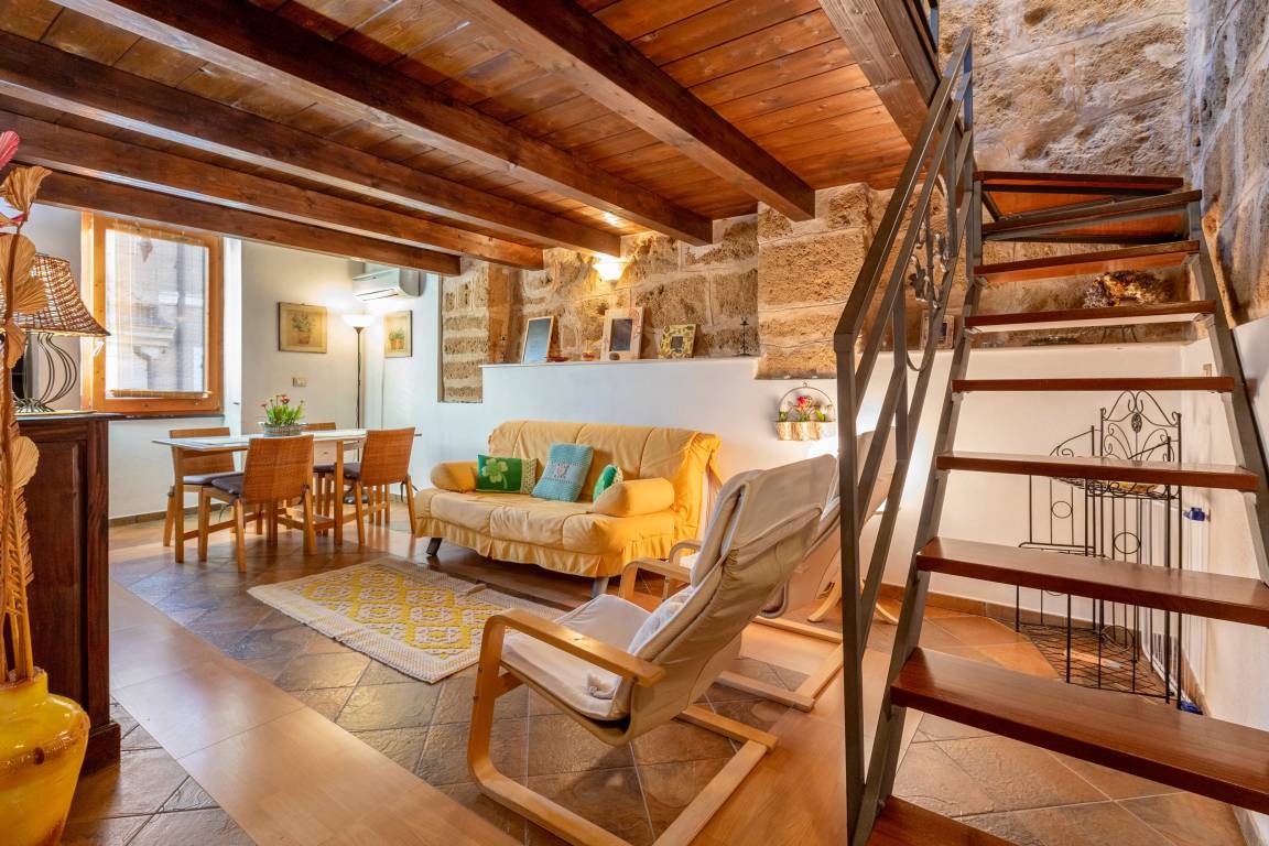 130 M² Appartement ∙ 2 Slaapkamers ∙ 7 Gasten - Alghero